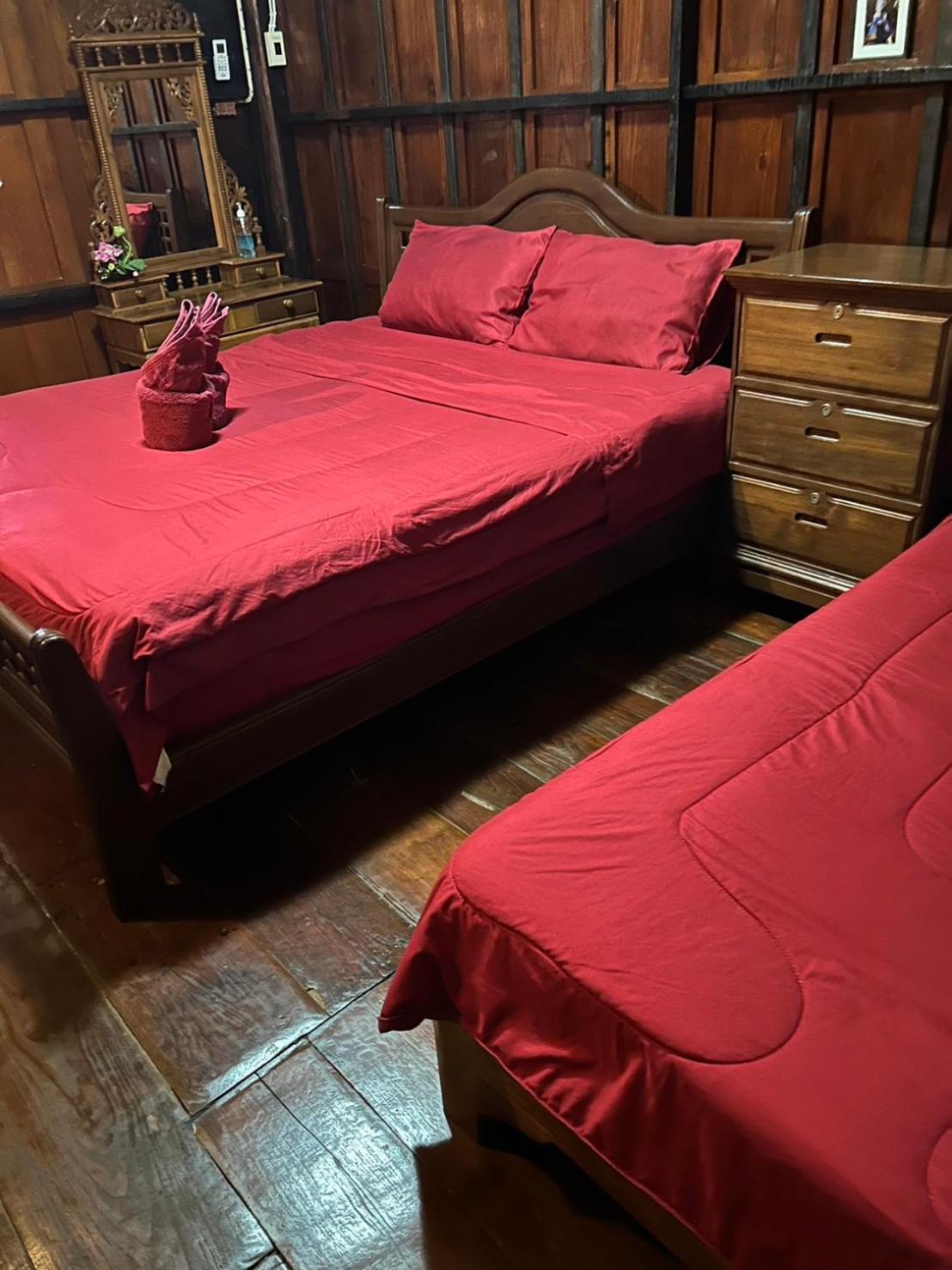 Baan Are Gong Riverside Homestay فرا ناخون سي أيوتثايا المظهر الخارجي الصورة