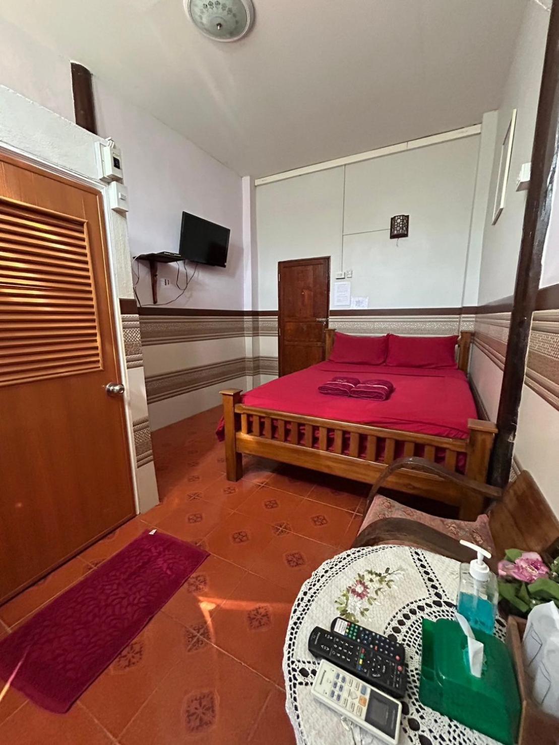 Baan Are Gong Riverside Homestay فرا ناخون سي أيوتثايا المظهر الخارجي الصورة