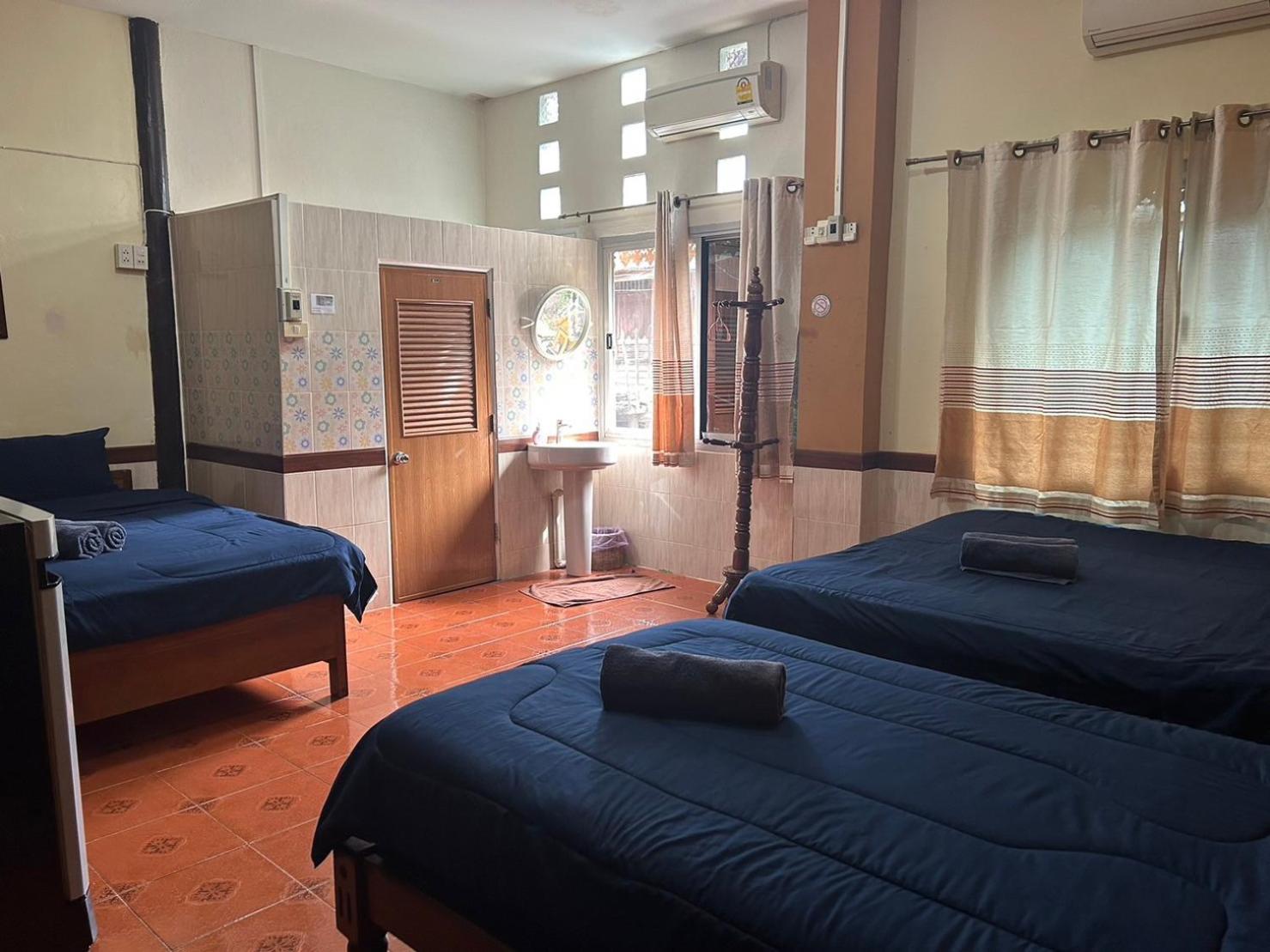 Baan Are Gong Riverside Homestay فرا ناخون سي أيوتثايا المظهر الخارجي الصورة